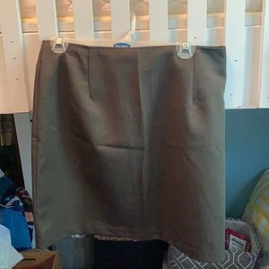 Pencil skirt great for work and in a pretty green